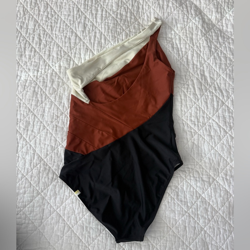 Summersalt Brown Swimsuit - Picture 2 of 8